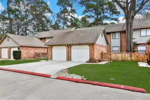 10 E Willowwood Ct, The Woodlands, TX 77381 - Photo 1