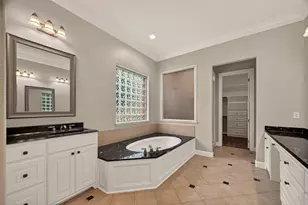 51 English Oak Ct, Lake Jackson, TX 77566 - Photo 45