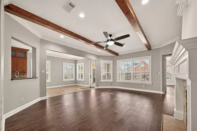 51 English Oak Court, Lake Jackson, TX 77566 - Photo 11