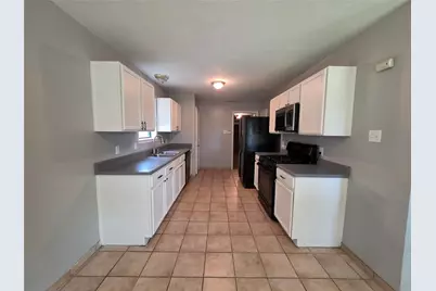 10242 Revelstoke Drive, Houston, TX 77086 - Photo 5