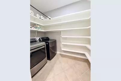 13822 Parkers Cove Court, Houston, TX 77044 - Photo 9