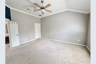 13822 Parkers Cove Court, Houston, TX 77044 - Photo 19