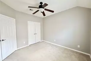 13822 Parkers Cove Ct, Houston, TX 77044 - Photo 23
