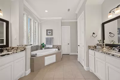2027 Baker Estates Drive, Houston, TX 77094 - Photo 23