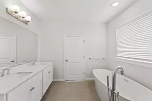 29306 Suncreek Rnch Ct, Waller, TX 77484 - Photo 9