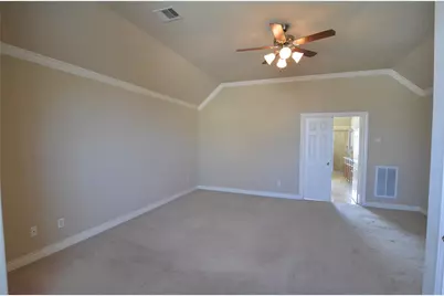 9006 Harbor Hills Drive E, Houston, TX 77054 - Photo 7