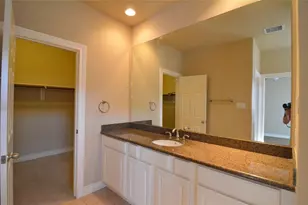 9006 Harbor Hills Dr E, Houston, TX 77054 - Photo 13