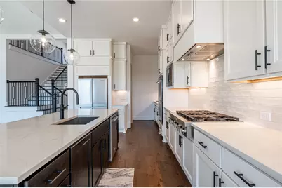 2010 Southern Landings Drive, Manvel, TX 77583 - Photo 17