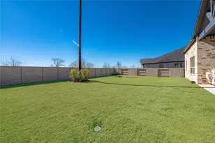 2010 Southern Landings Dr, Manvel, TX 77583 - Photo 45
