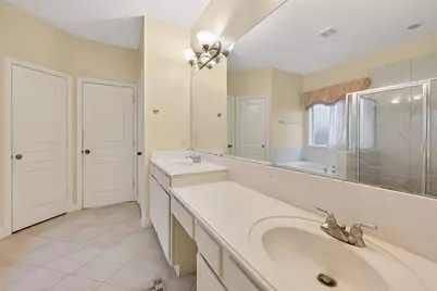 14419 Manorbier Lane, Sugar Land, TX 77498 - Photo 45
