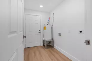 3619 Ave S, Galveston, TX 77550 - Photo 17