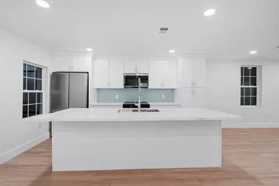 3619 Avenue S, Galveston, TX 77550 - Photo 1