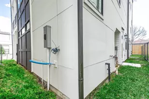 3808 Jefferson St, Houston, TX 77003 - Photo 39