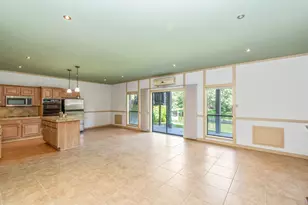 2729 Lighthouse Dr, Houston, TX 77058 - Photo 41