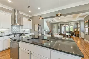 550 Oxford St, Houston, TX 77007 - Photo 7