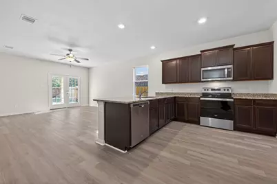 10623 Lost Maples Drive, Cleveland, TX 77328 - Photo 15