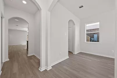 10623 Lost Maples Drive, Cleveland, TX 77328 - Photo 9