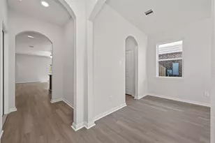 10623 Lost Maples Dr, Cleveland, TX 77328 - Photo 9