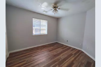 818 Presley Way, Sugar Land, TX 77479 - Photo 27