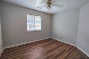 818 Presley Way, Sugar Land, TX 77479 - Photo 27