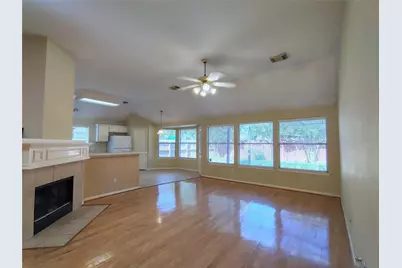 818 Presley Way Way, Sugar Land, TX 77479 - Photo 9