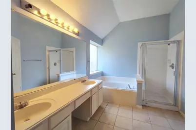 818 Presley Way, Sugar Land, TX 77479 - Photo 19