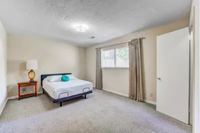 3334 Spring Valley Road, Houston, TX 77080 - Photo 23