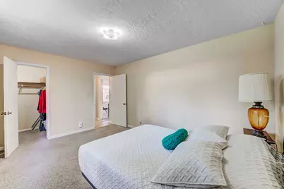 3334 Spring Valley Road, Houston, TX 77080 - Photo 25