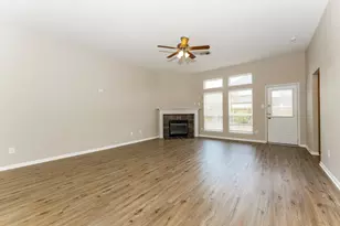 9957 Yearling Pl, Conroe, TX 77385 - Photo 3