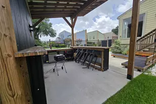 2402 Intrepid Way, League City, TX 77573 - Photo 13