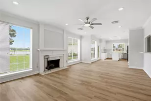 4919 Avondale Dr, Sugar Land, TX 77479 - Photo 5
