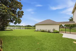 4919 Avondale Dr, Sugar Land, TX 77479 - Photo 19