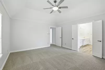 4919 Avondale Drive, Sugar Land, TX 77479 - Photo 15