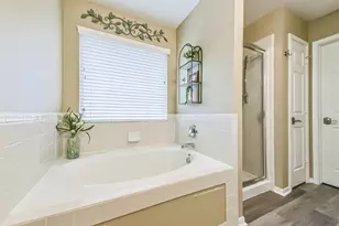 4415 Park Trail Ln, Pasadena, TX 77505 - Photo 15