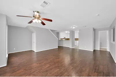 167 Binnacle Court #B, Willis, TX 77318 - Photo 5