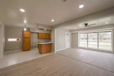 5874 Reed Road, Houston, TX 77033 - Photo 5