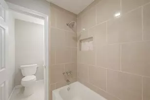 5874 Reed Rd, Houston, TX 77033 - Photo 25
