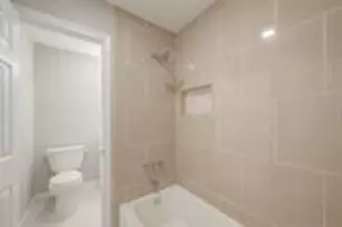 5874 Reed Rd, Houston, TX 77033 - Photo 29