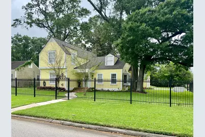 693 N 23rd Street, Beaumont, TX 77706 - Photo 1