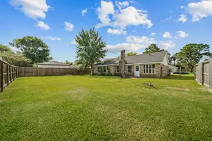 9911 Sageaspen Ln, Houston, TX 77089 - Photo 21