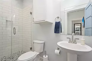 997 S Redfish St, Crystal Beach, TX 77650 - Photo 35