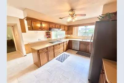 12515 Piping Rock Drive, Houston, TX 77077 - Photo 15