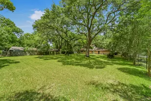 218 Hardy St, Bacliff, TX 77518 - Photo 9