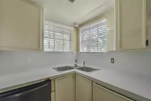 218 Hardy St, Bacliff, TX 77518 - Photo 25