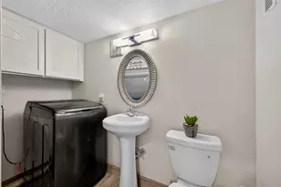4923 Wayne St, Houston, TX 77026 - Photo 23
