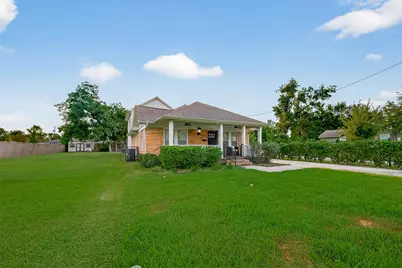 4923 Wayne Street, Houston, TX 77026 - Photo 5