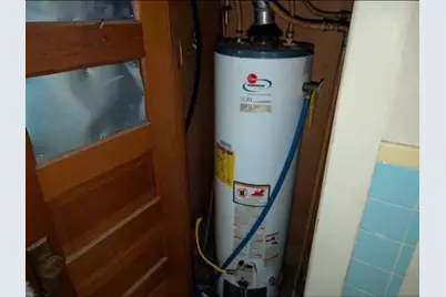 201 S Park Avenue, Iowa Park, TX 76367 - Photo 11