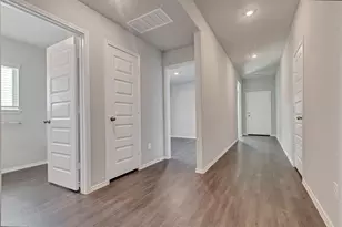261 Gallant Front Trl, Magnolia, TX 77354 - Photo 7