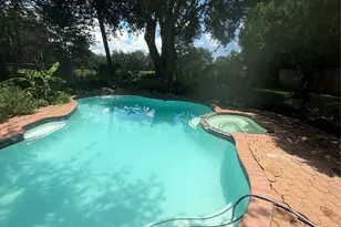 435 Old Course Dr Dr, Friendswood, TX 77546 - Photo 5