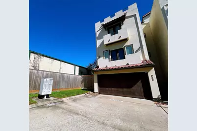 939 Queen Annes Road, Houston, TX 77024 - Photo 3